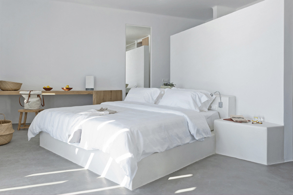 Cemher® is a manufacturer of microcement, leaders in innovation launching microcements with unique properties to the market.